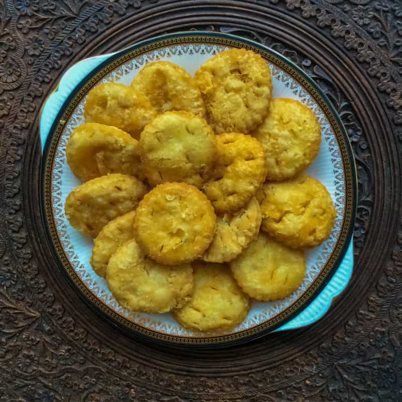 Pure Punjabi Matiyan Indian biscuit mix