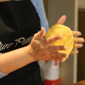 How to make Makki di Roti